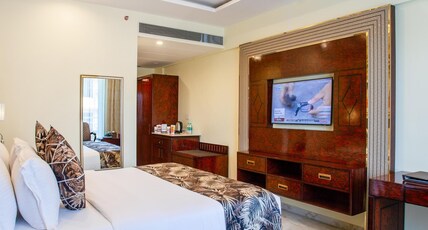 The Avenue Grand Room Type - Super Deluxe Sea Side Facing with Balcony The Avenue Grand Room Type - Super Deluxe Sea Side Facing with Balcony