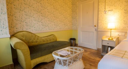Silversky Guest house Room Type - Double Deluxe