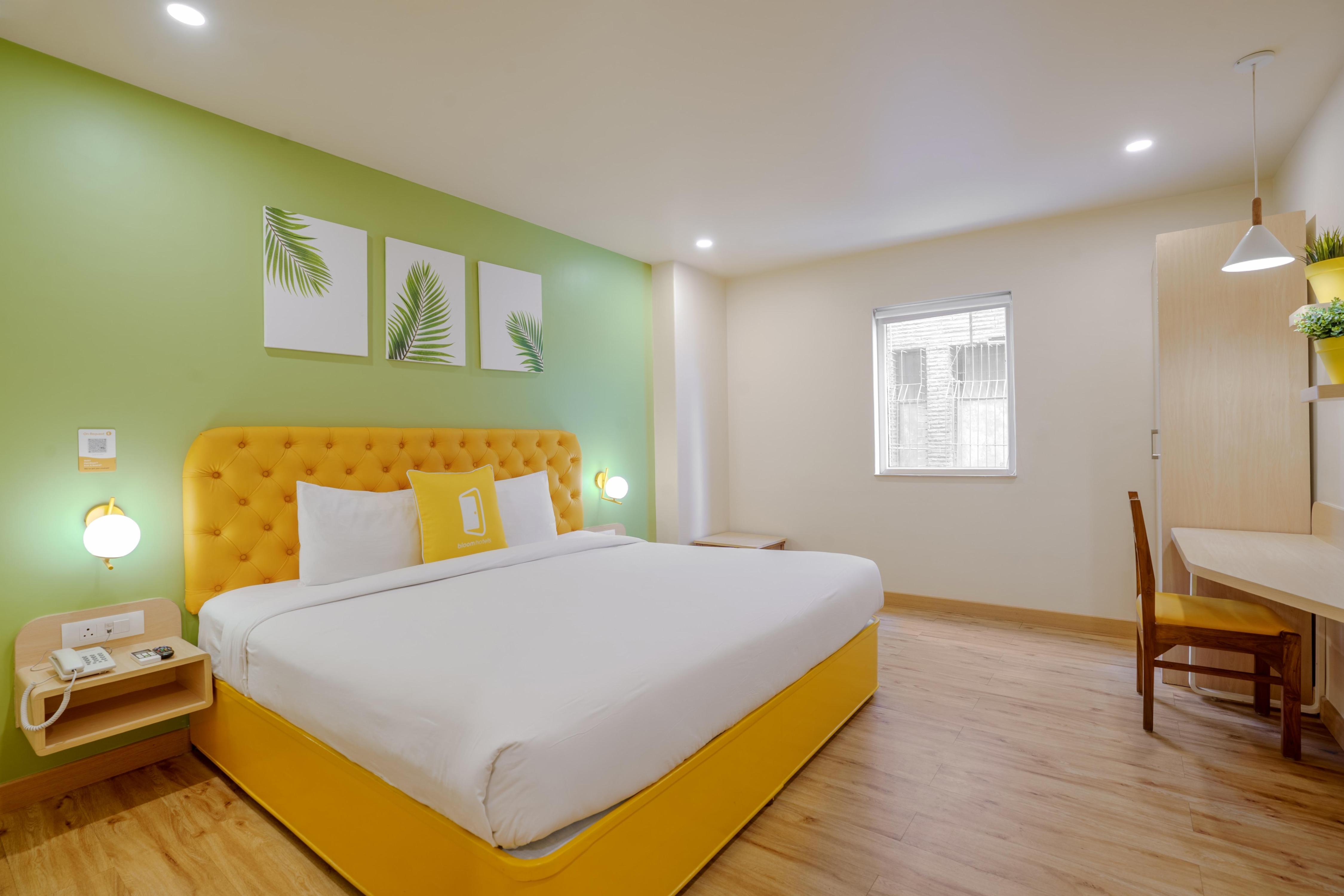 Bloom Hotel - Karol Bagh Room Type - Executive King