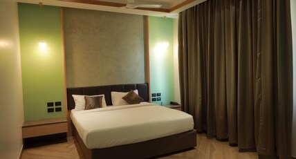 Raavan Residency Room Type - Deluxe Room