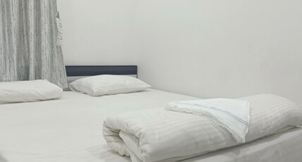 DREAM GUEST HOUSE Room Type - Clean Double AC Room With Private Bathroom | Married Guests Only | Free Wi-Fi | Near Khidderpore DREAM GUEST HOUSE Room Type - Clean Double AC Room With Private Bathroom | Married Guests Only | Free Wi-Fi | Near Khidderpore