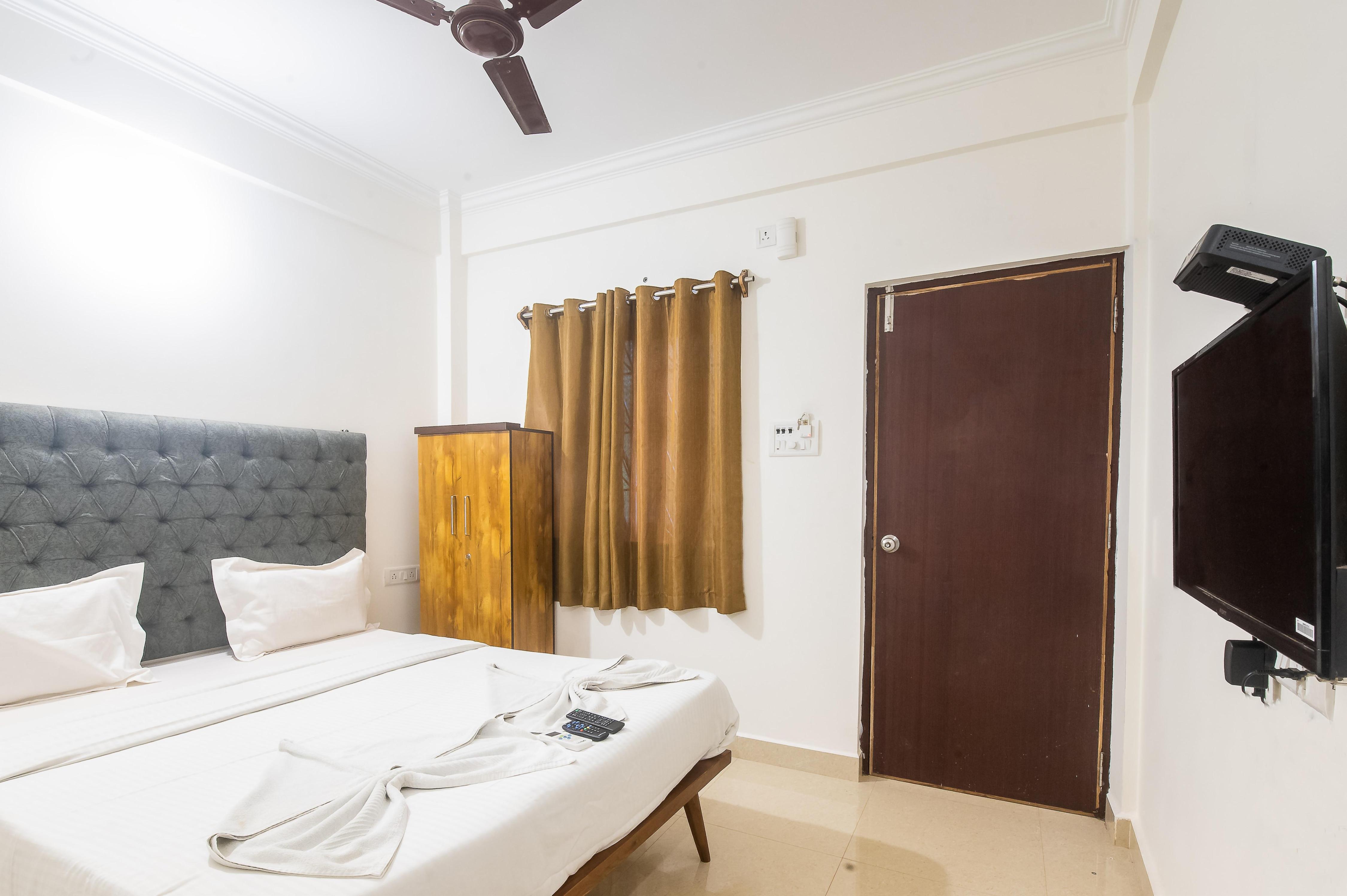 Rohit holiday Homes - Tap to explore photos