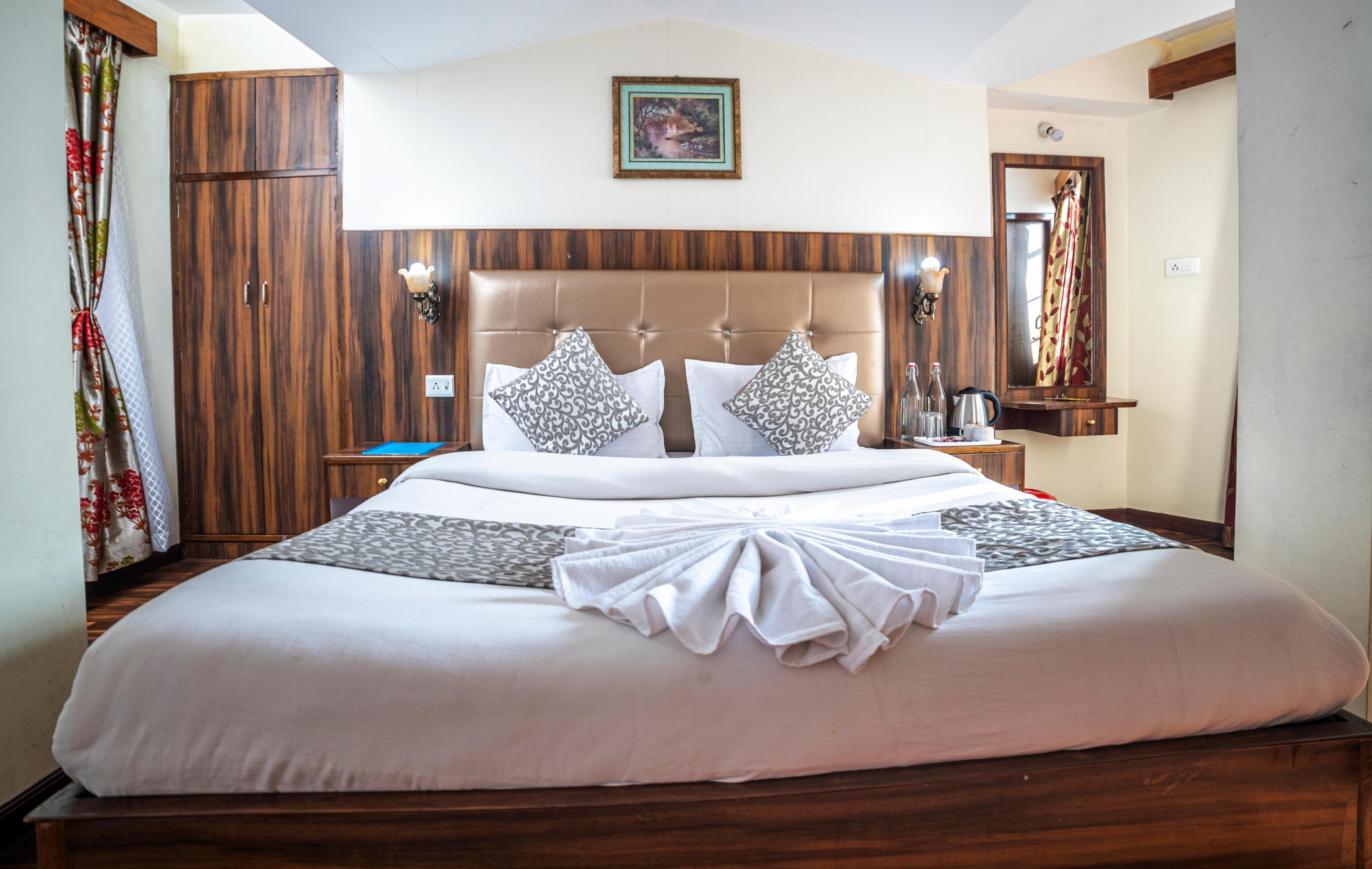 Montis Ridhi Sidhi Residency - Tap to explore photos