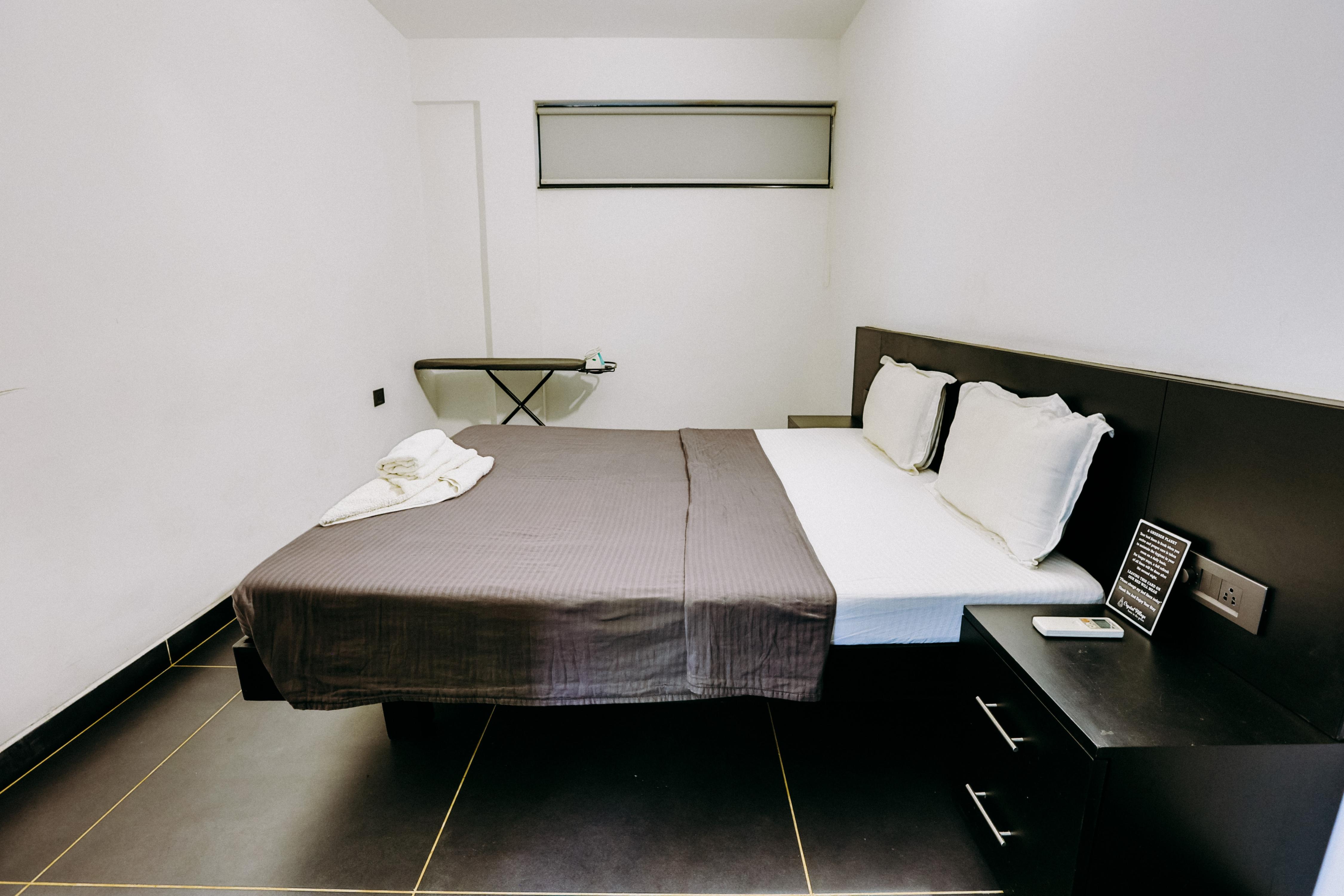 CRYSTAL VILLAGE Hotel Room Type - Deluxe Room with Balcony