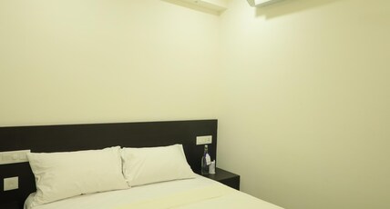 Arctic Business Hotel Room Type - Standard Double Room