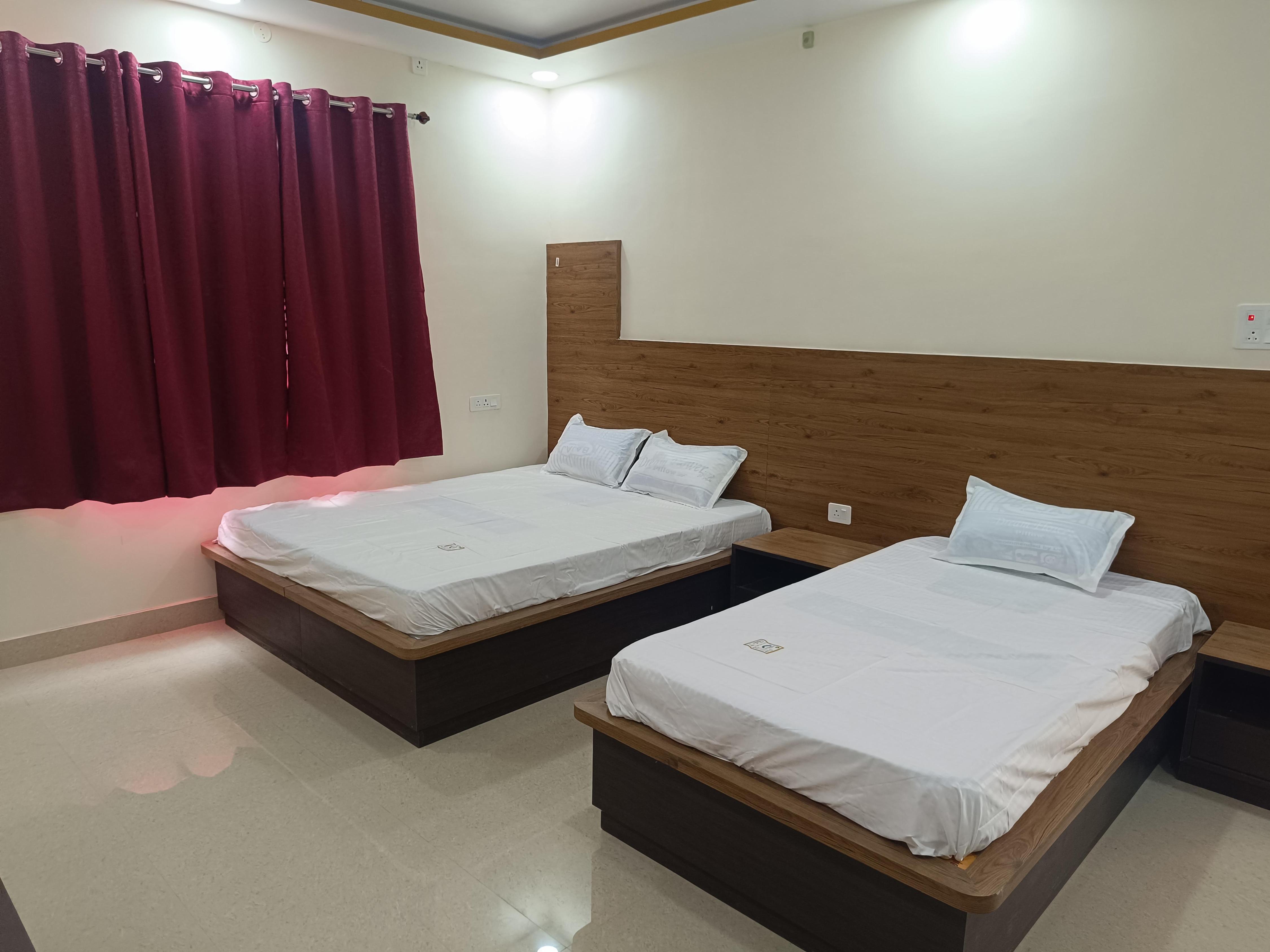 Hotel Welcome Tower - Tap to explore photos