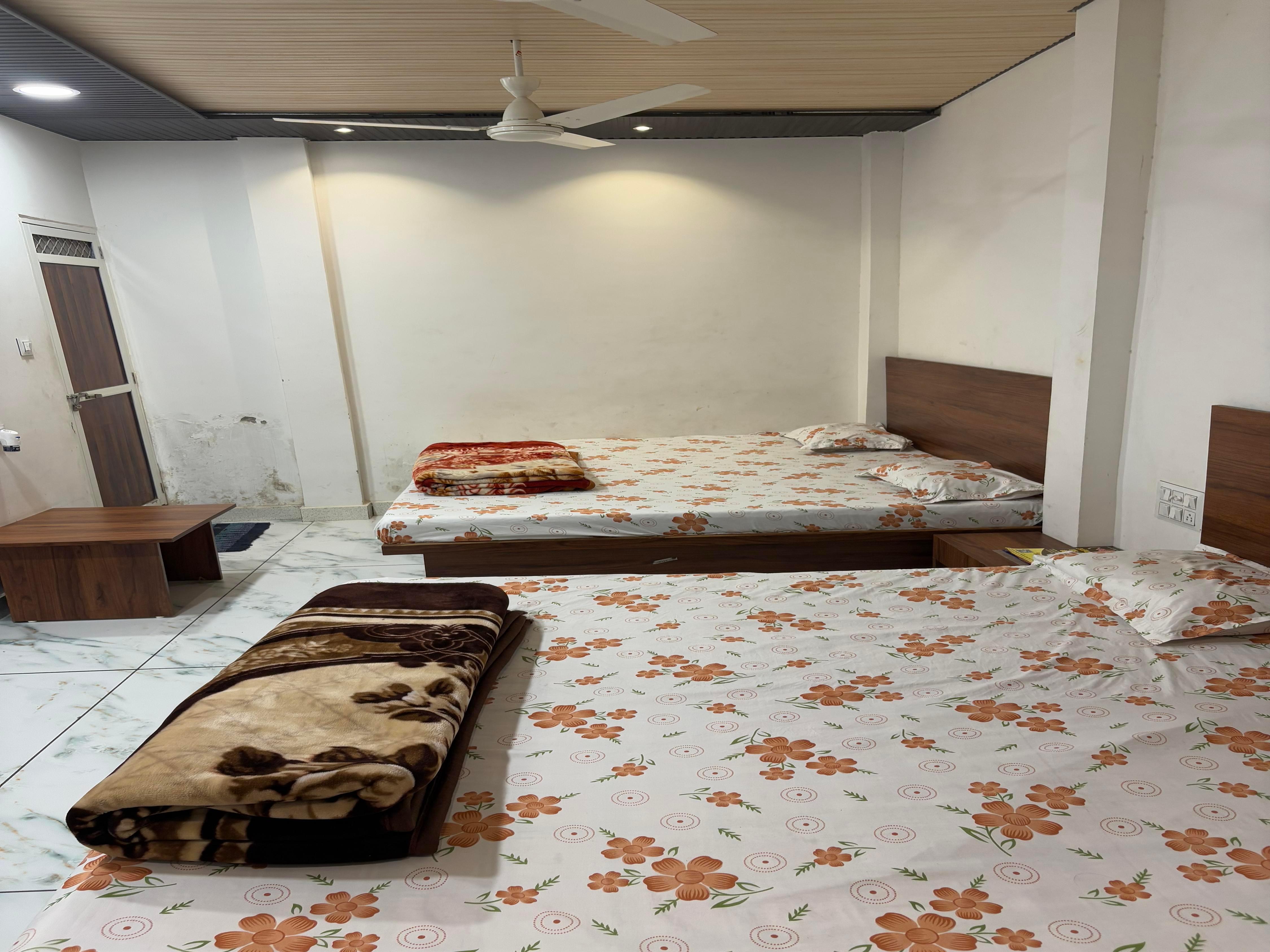 Sidhi vinayak homestay - Tap to explore photos