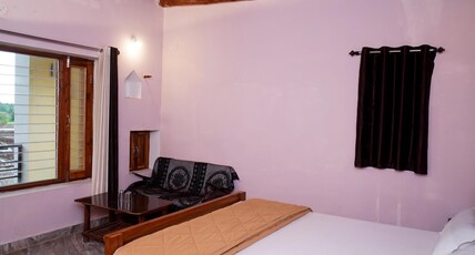 Sadhna sadan Homestay with Mountain view Room Type - Double Room