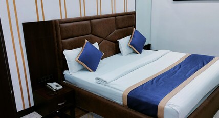 HOTEL OM Room Type - DELUXE ROOM