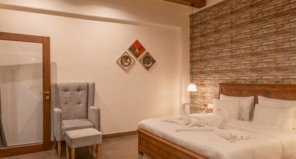 The Vanya Resort Room Type - Luxury Pool View Rooms
