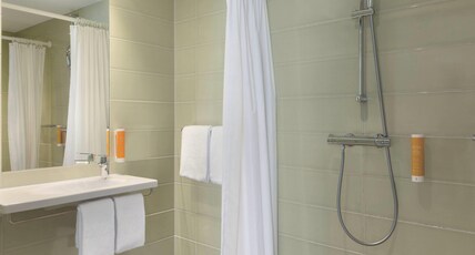 Super 8 by Wyndham Mainz Zollhafen Room Type - Superior Double Room