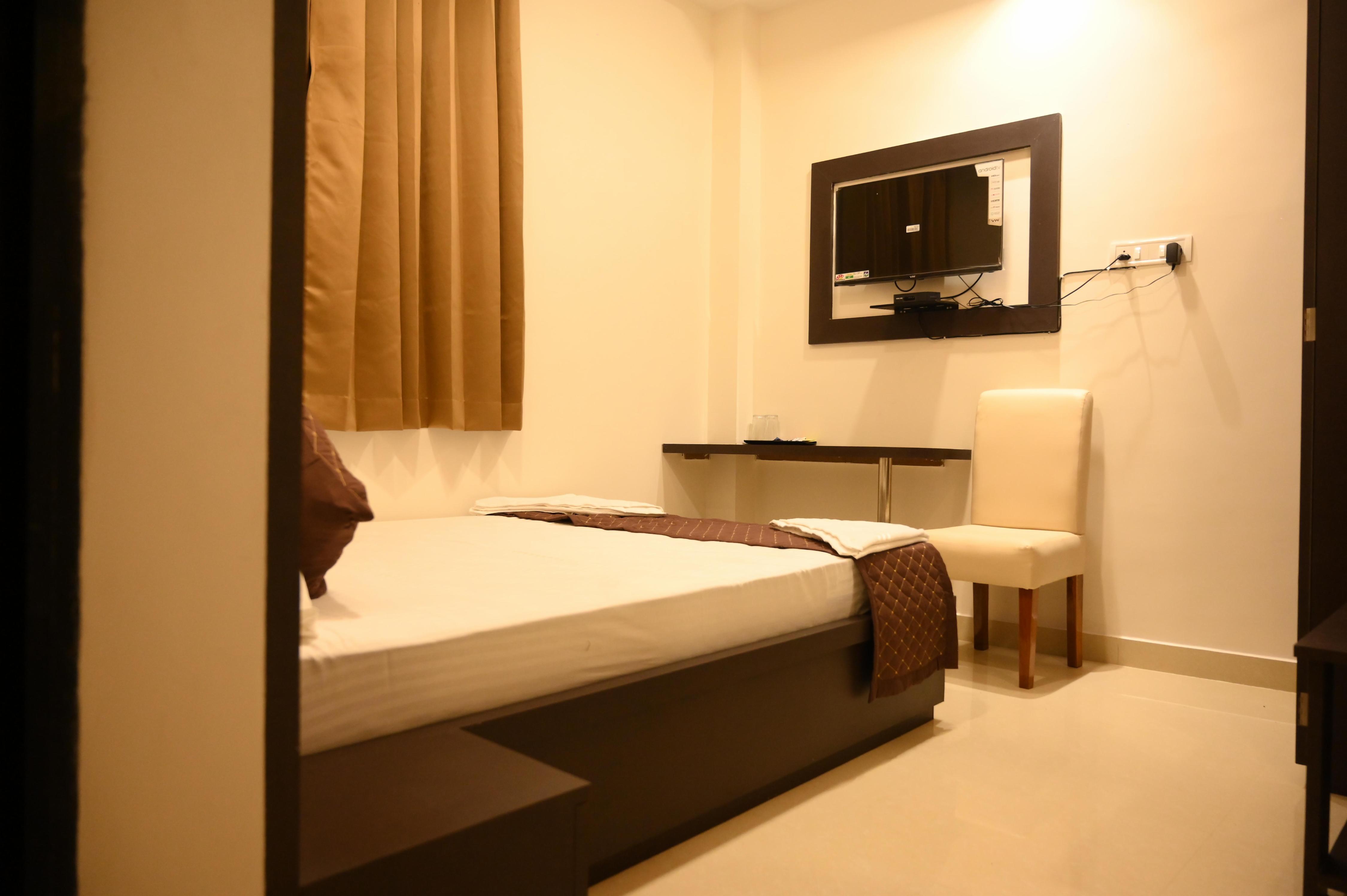 Hotel Tripti Room Type - Double Non AC Room