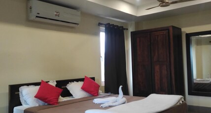 Mayur Garden Room Type - Deluxe Room