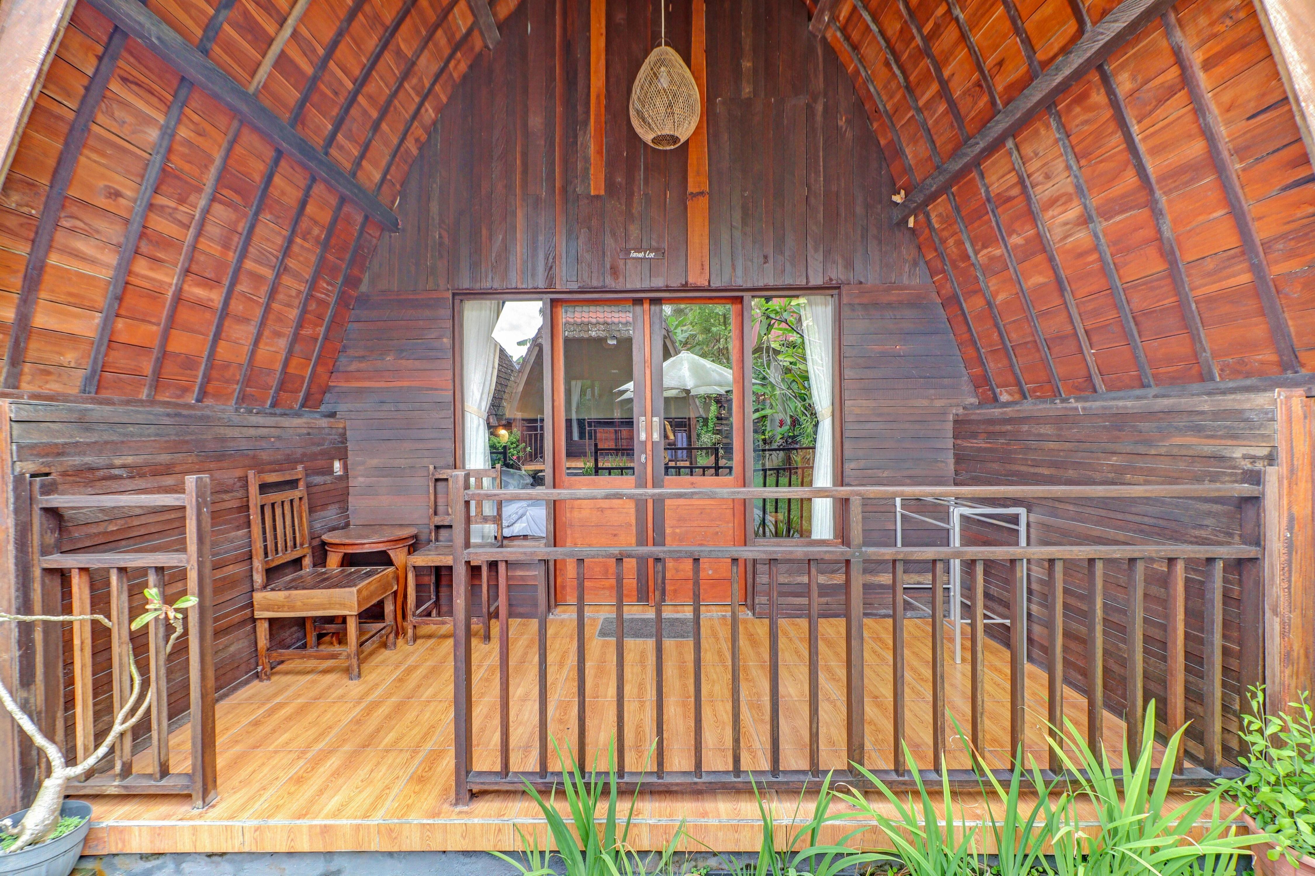 OYO 94782 Loka Loka Ubud - Tap to explore photos