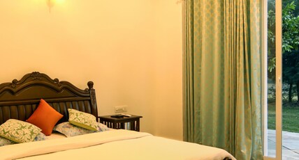 Hotel Boheda Villa Room Type - Deluxe Room