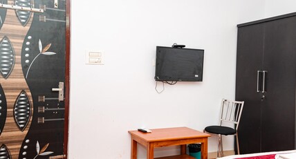 Divine Glory Hotel Room Type - Deluxe Room