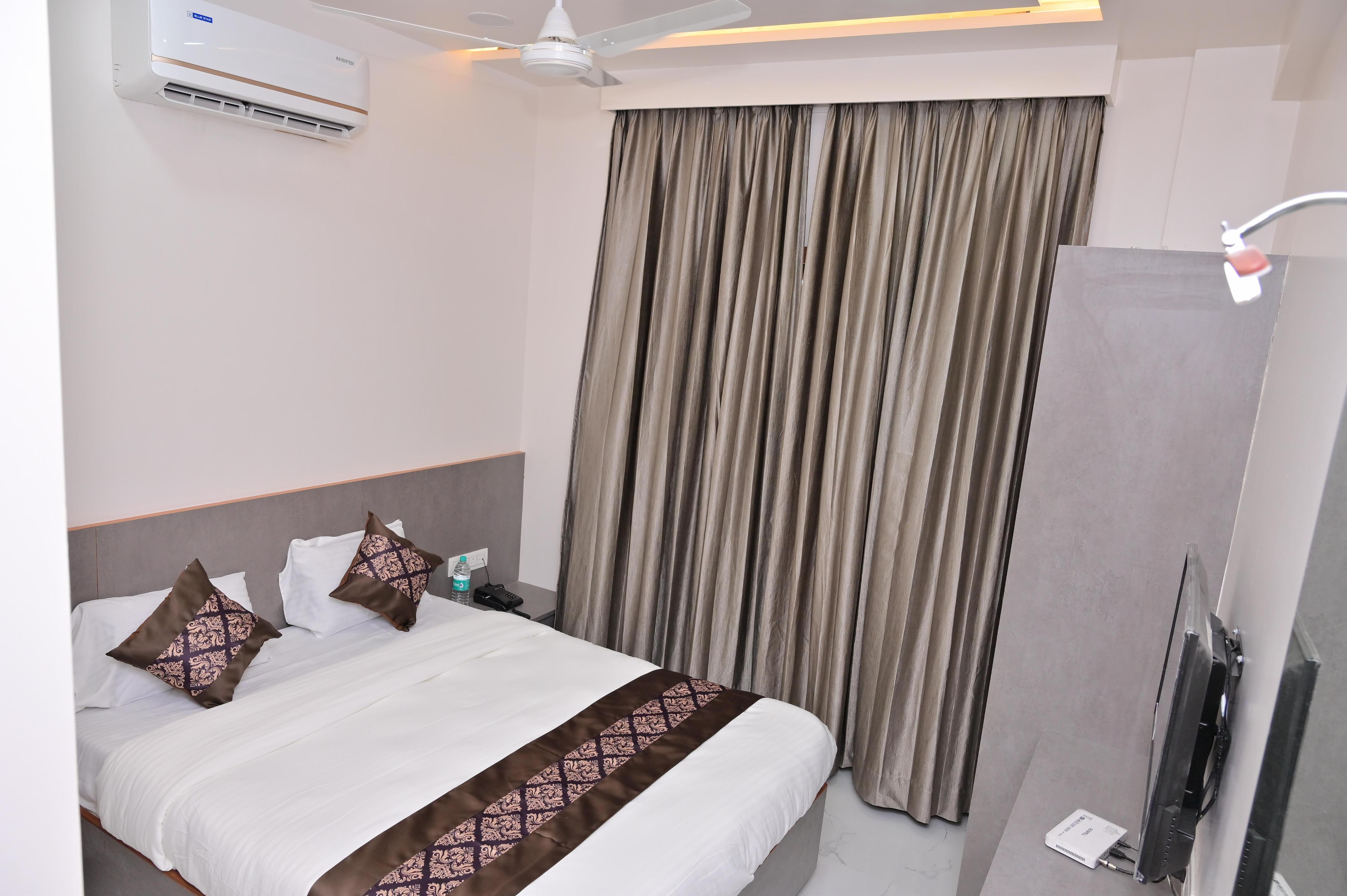 Hotel D Square - Tap to explore photos