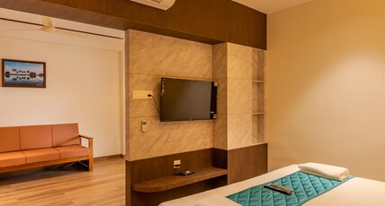 Hotel Stay Bella Room Type - Premium Suite Room