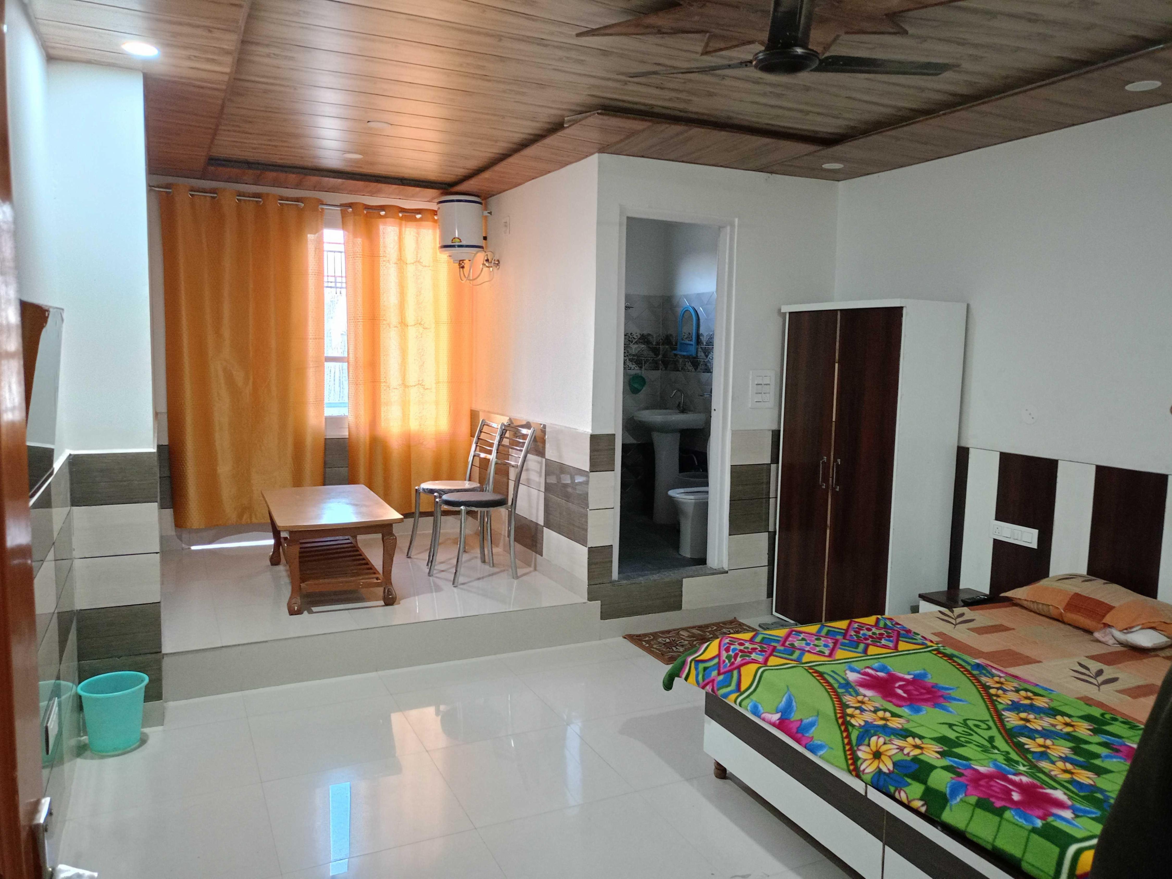 Hotel O Parmar Palace Room Type - Classic
