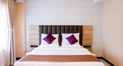 Hotel Lucky India Room Type - Suite with Living Room