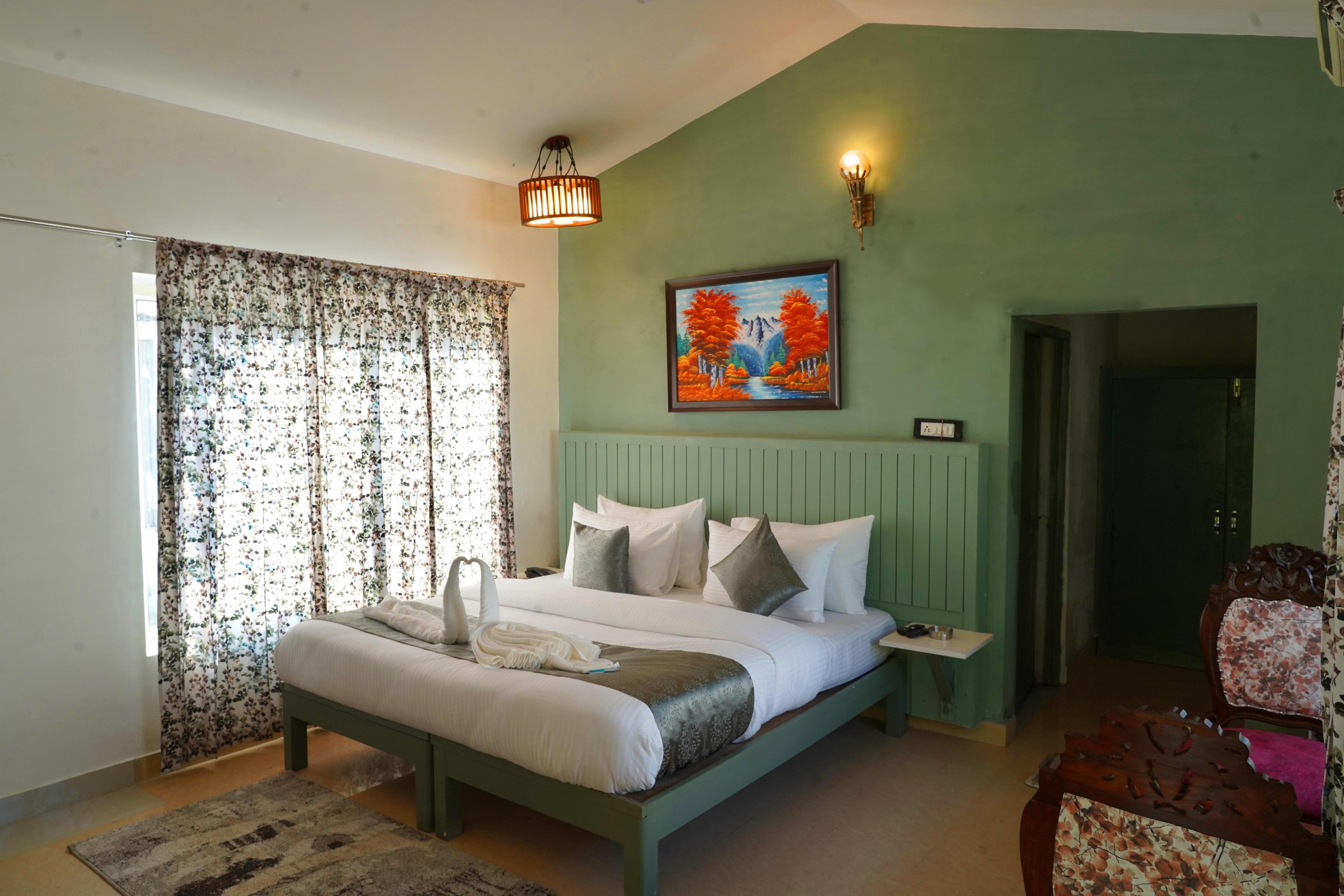 Dudhwa Tiger Bay Jungle Lore Resorts for Jungle Safari - Tap to explore photos