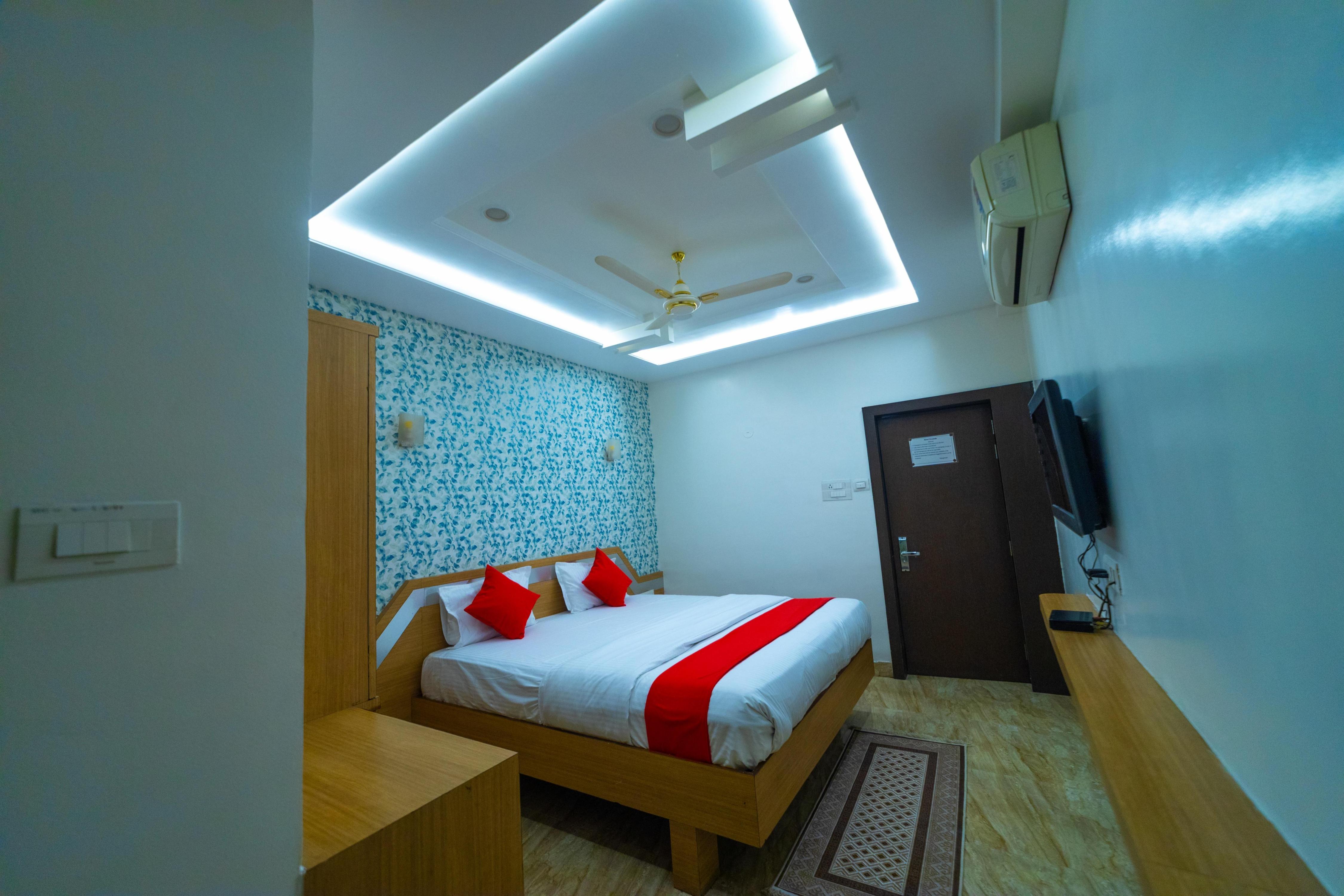 Hotel Tirumala Amravati Room Type - Executive Room (Non AC)
