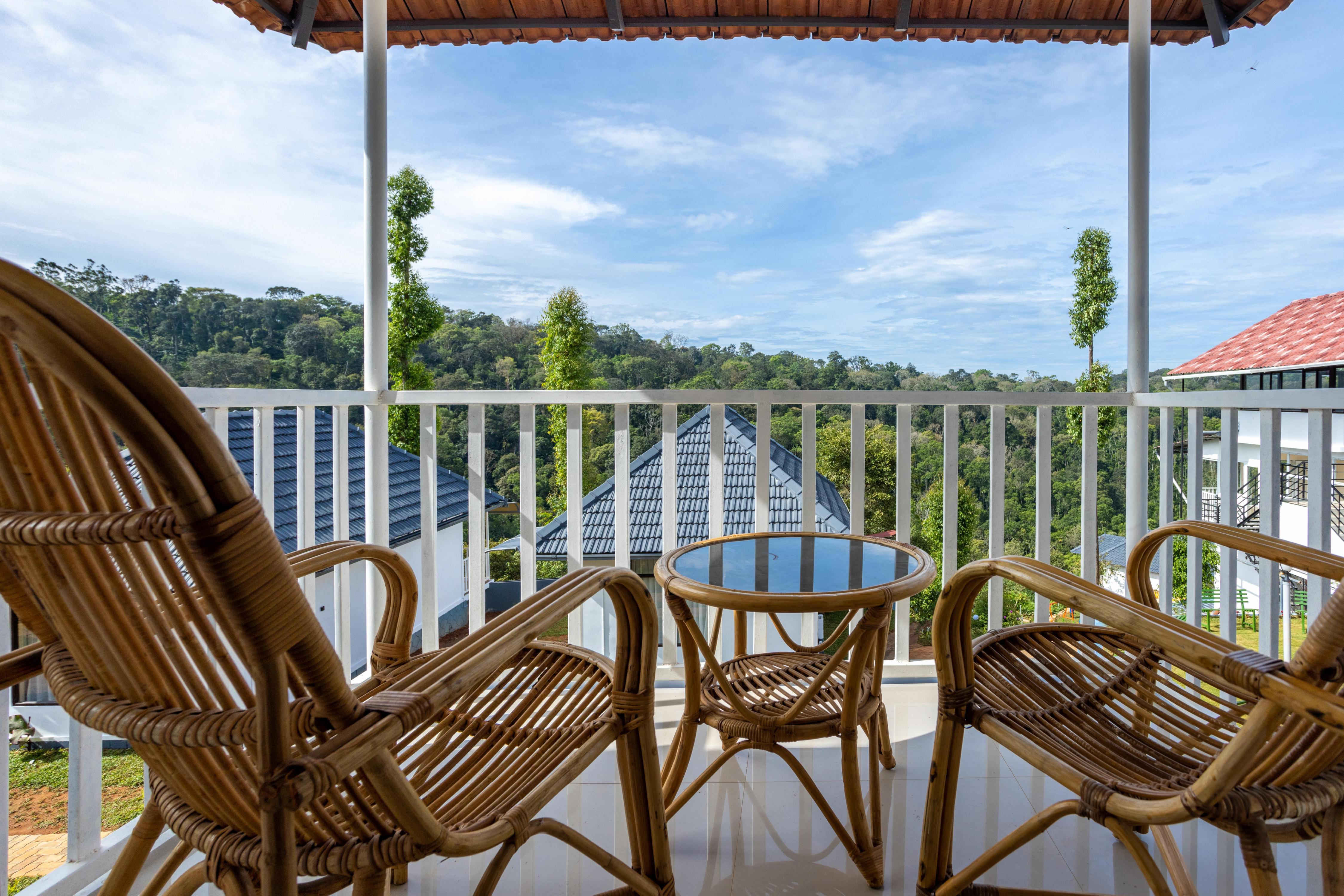 Le Serene Resorts and Spa Munnar - Tap to explore photos