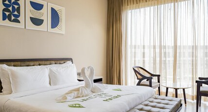 MAIRA RESORT AND CONVENTION CENTER Room Type - Executive King Bed Balcony Room MAIRA RESORT AND CONVENTION CENTER Room Type - Executive King Bed Balcony Room