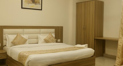 Hotel Silver Bliss Room Type - Executive King Room