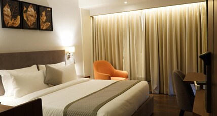 Hotel Golden Aura Room Type - Executive Room