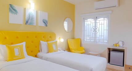 Bloom Hotel - GK2 Room Type - Deluxe Twin