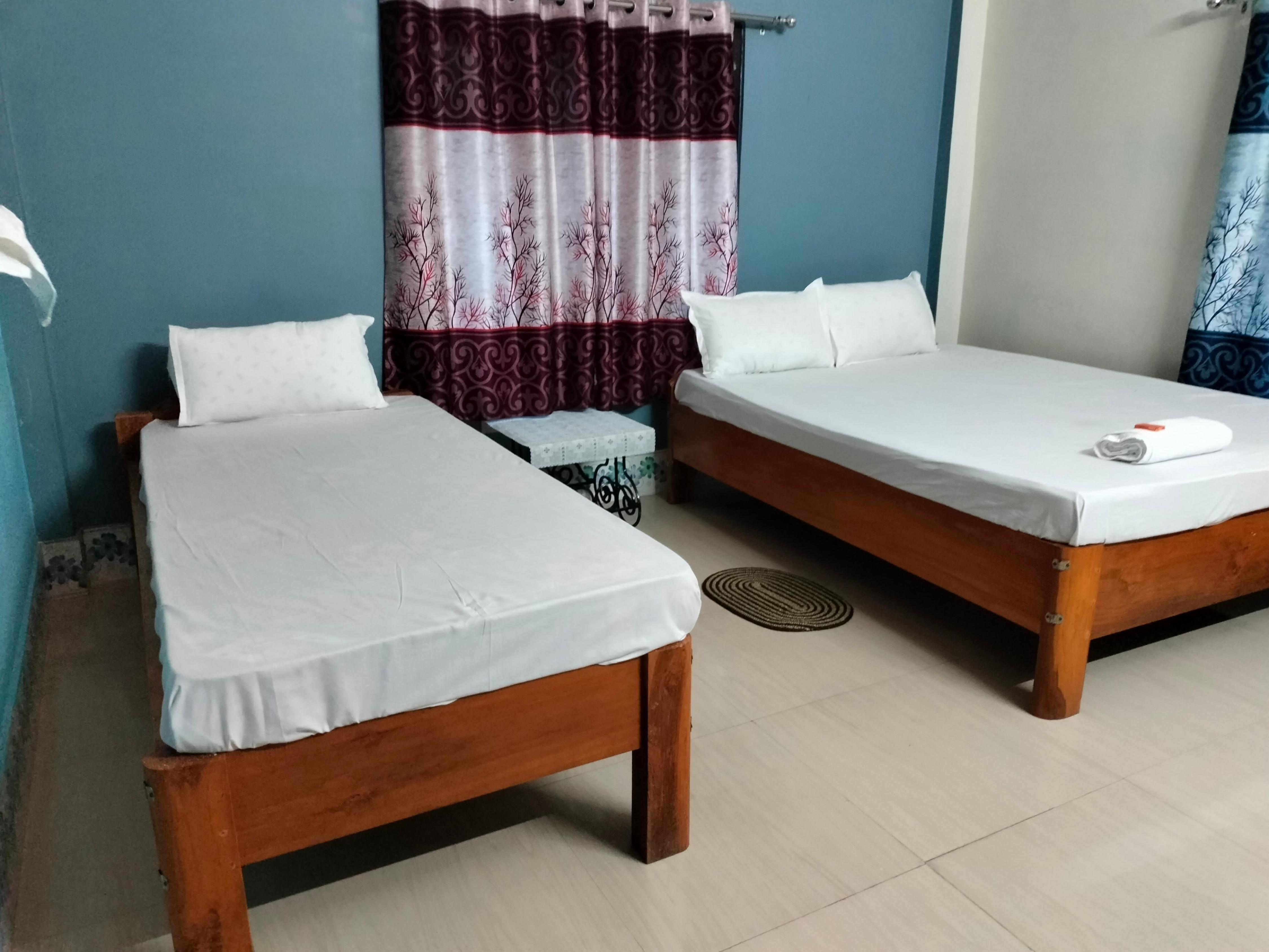 Kareng guest house Room Type - Deluxe Double Room