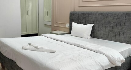 Green Paradise Hotel and Resort (2mins walking distance from Safari Point). Room Type - Deluxe Cottage Green Paradise Hotel and Resort (2mins walking distance from Safari Point). Room Type - Deluxe Cottage