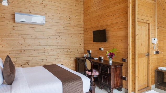 Vasant Kunj Nature Resort Hotel Udaipur - Reviews, Photos & Offer