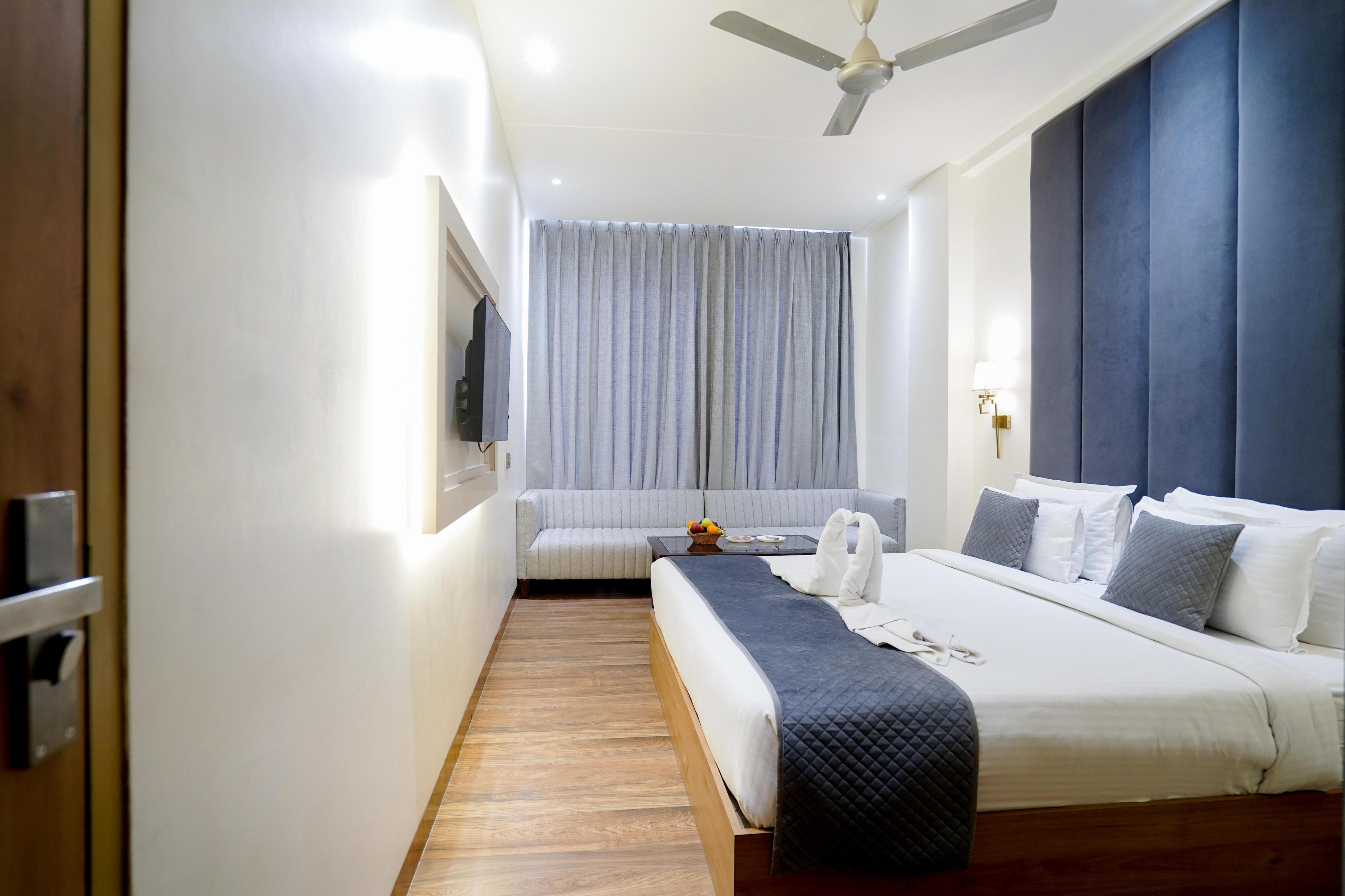 Hotel Royal Central, Jaipur - Tap to explore photos