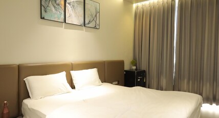 Ananta Suits  Gondal Room Type - DELUXE ROOM