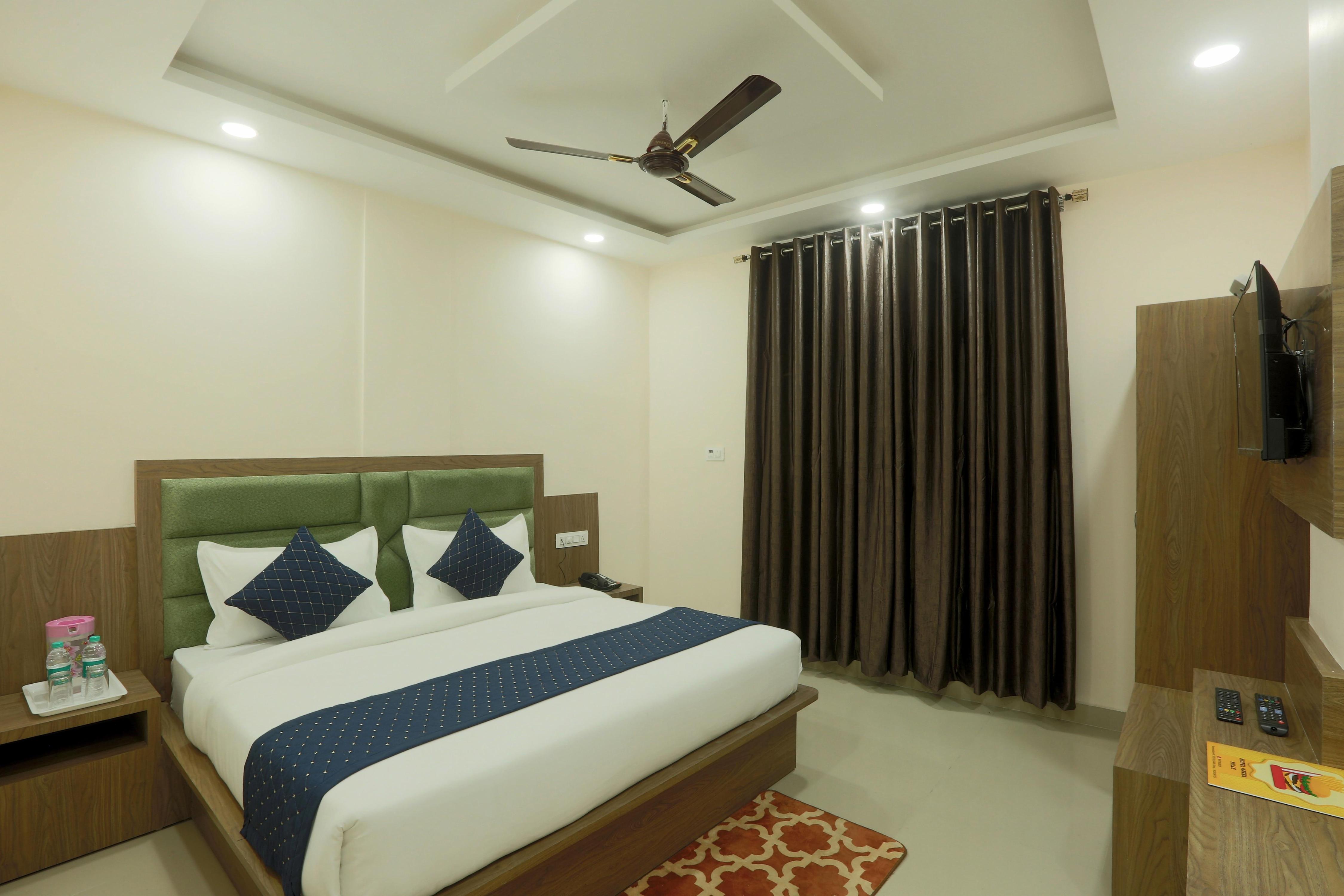 Hotel Katra Hills Room Type - Deluxe Double Bed AC Room