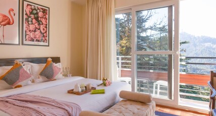 Perfect stayz Shimla Room Type - Executive Room with Balcony and Valley View with Room heater