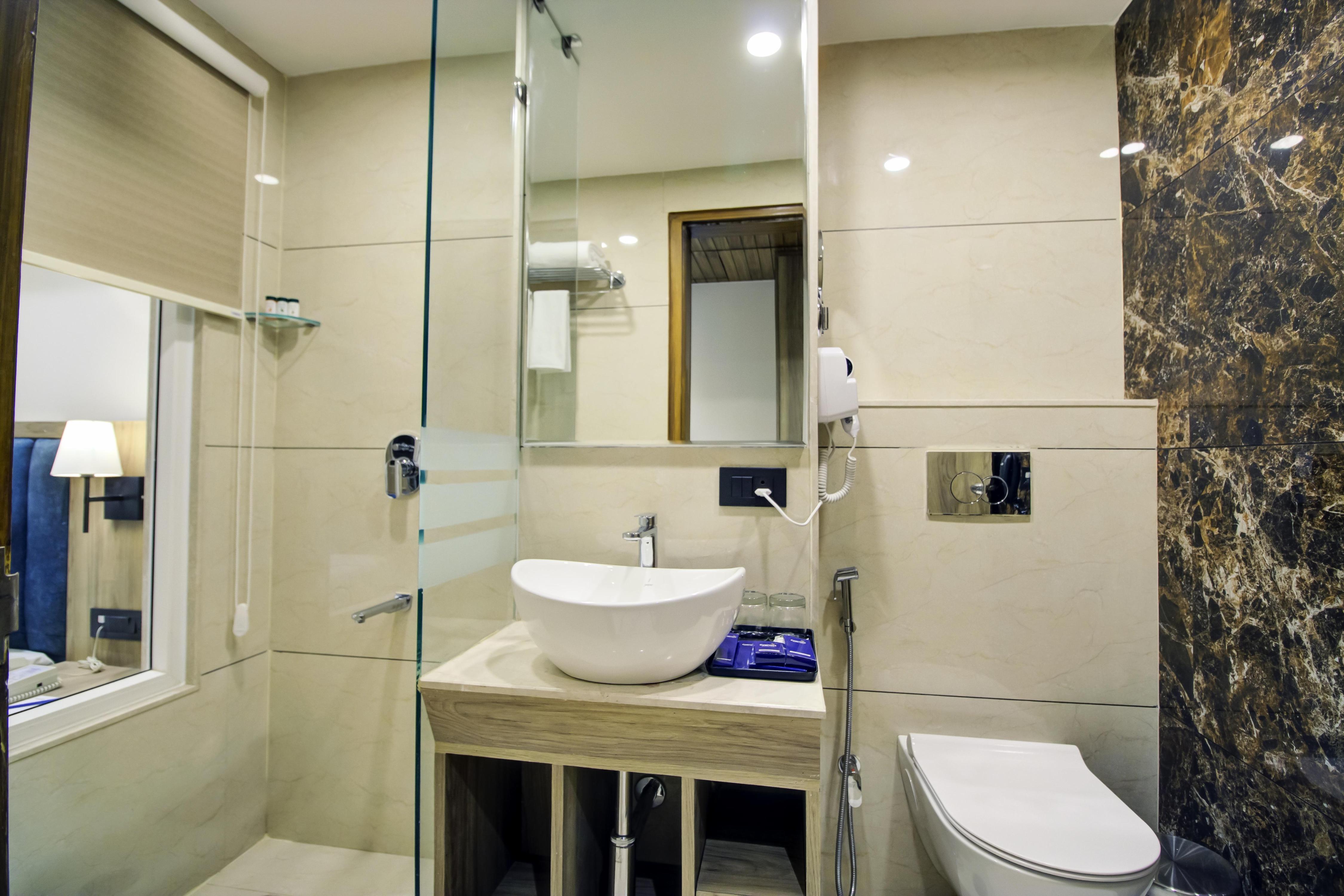Cygnett Style Ganga Hotel - Tap to explore photos