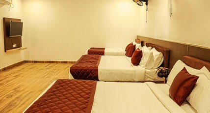 GREEN MOUNT RESORT Room Type - Heritage Six Beded - Graden View-G3