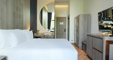 Ten six hundred Chao Phraya Bangkok by Preference Room Type - Tiwa Deluxe Room