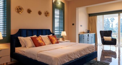 CLOUDS NEST Room Type - Superior King Room CLOUDS NEST Room Type - Superior King Room