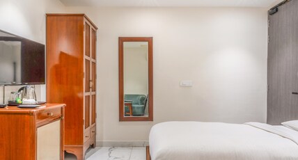 The White Seasons Room Type - Deluxe Twin Room