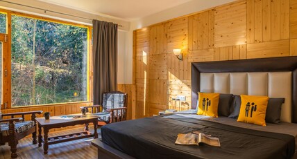 The Hosteller Manali, Old Manali Room Type - Deluxe Double Room