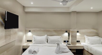 Hotel Embrace Inn Mumbai Room Type - Superior Triple Room