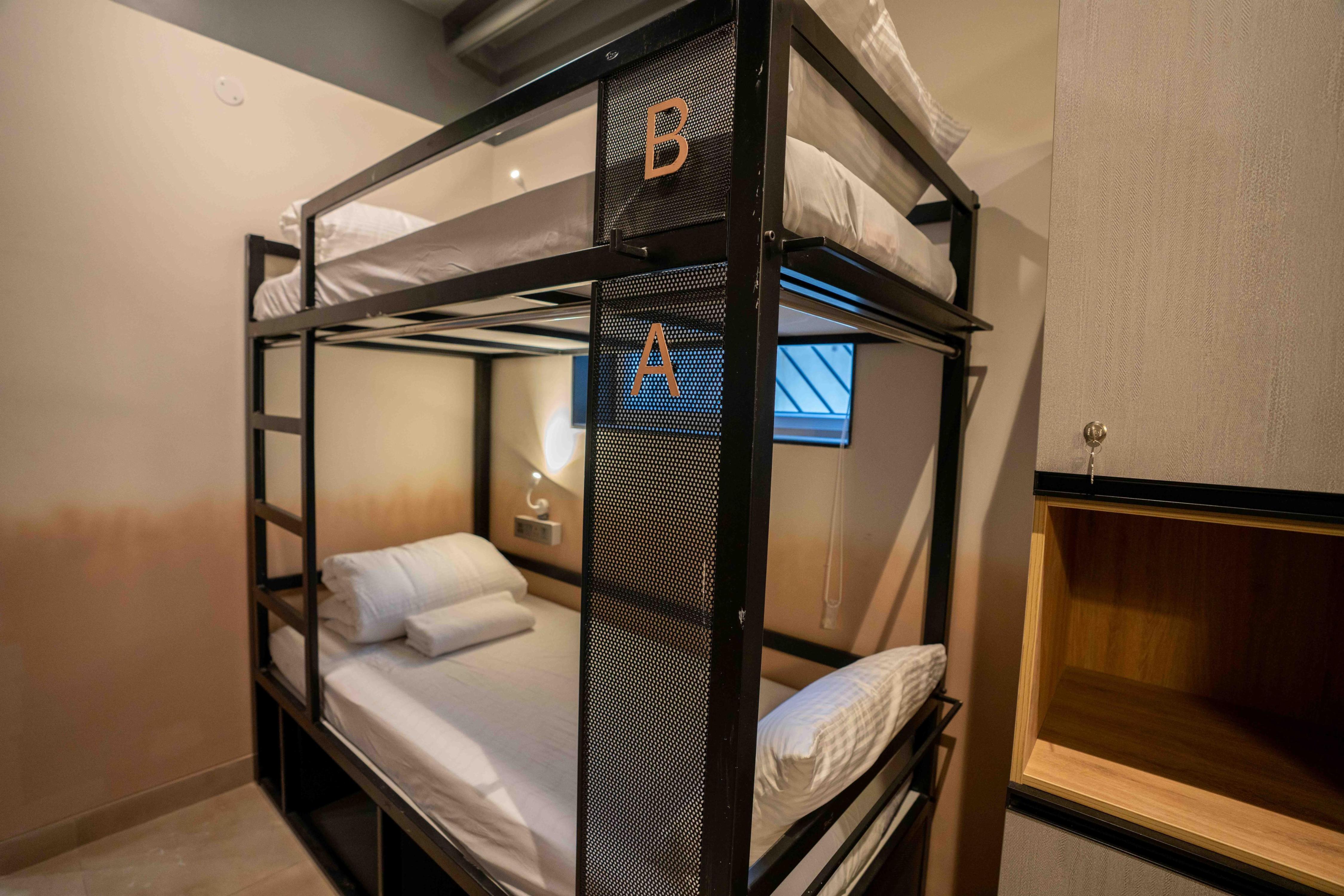 DraperU India (formerly Draper Startup House Hyderabad) Room Type - Deluxe 2 Bed Male Dorm