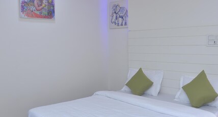 DHANLAKSHMI ORCHARD RESORT Room Type - Deluxe Room