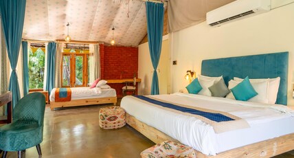 Aranya By Stories Room Type - VAYU Luxury Suite with Bathtub and Garden