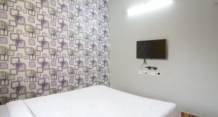 Mahi Stays Kovilambakkam Room Type - Deluxe Room