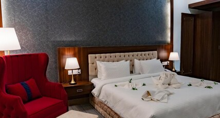 ESSOTTO RECREATION HUB Room Type - EXECUTIVE ROOM ESSOTTO RECREATION HUB Room Type - EXECUTIVE ROOM